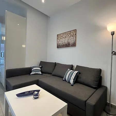 Apartment Stylish Omonoia *